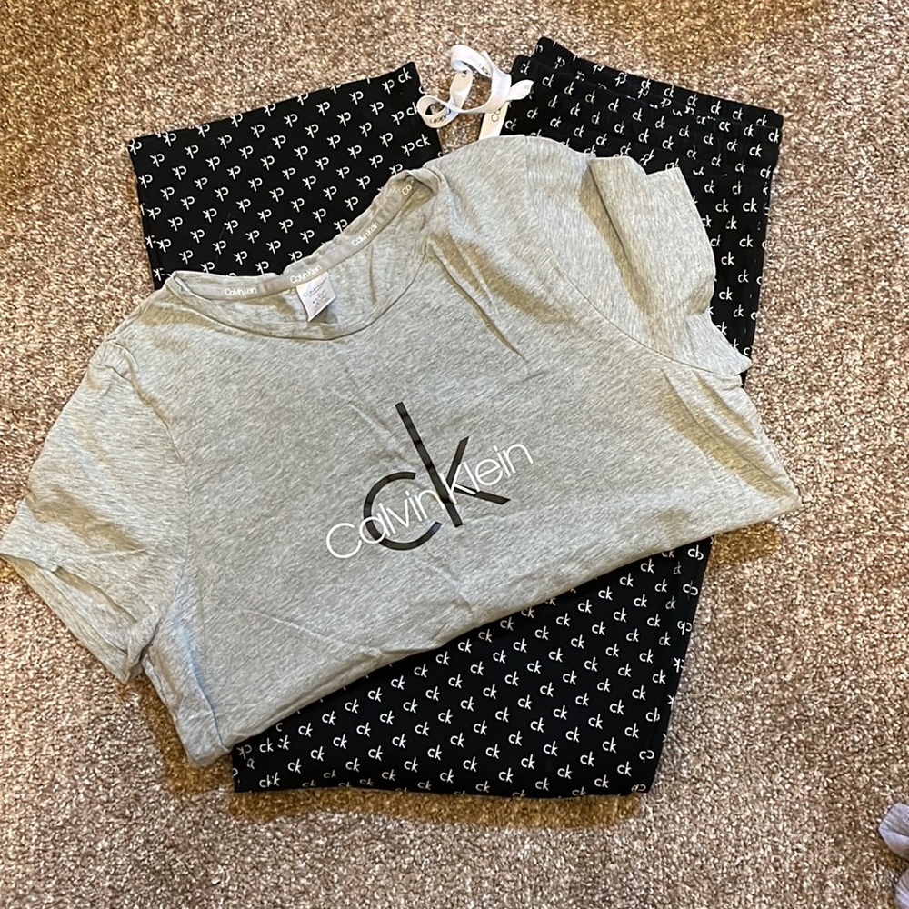 Calvin Klein PJ set